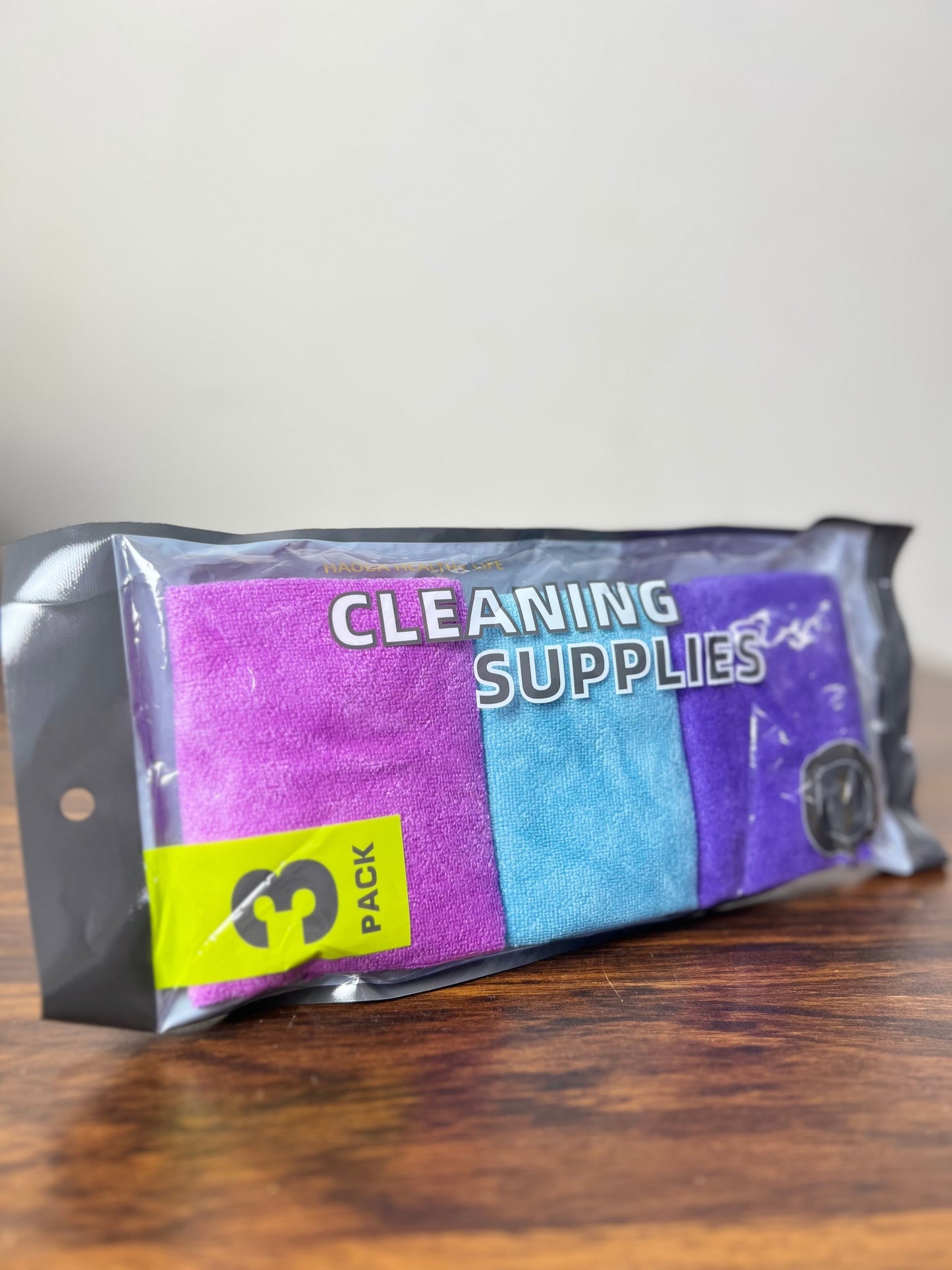 3-Pack Microfiber Cleaning Cloths – Lint-Free, Streak-Free Towels for Kitchen, Car, Glass & Home