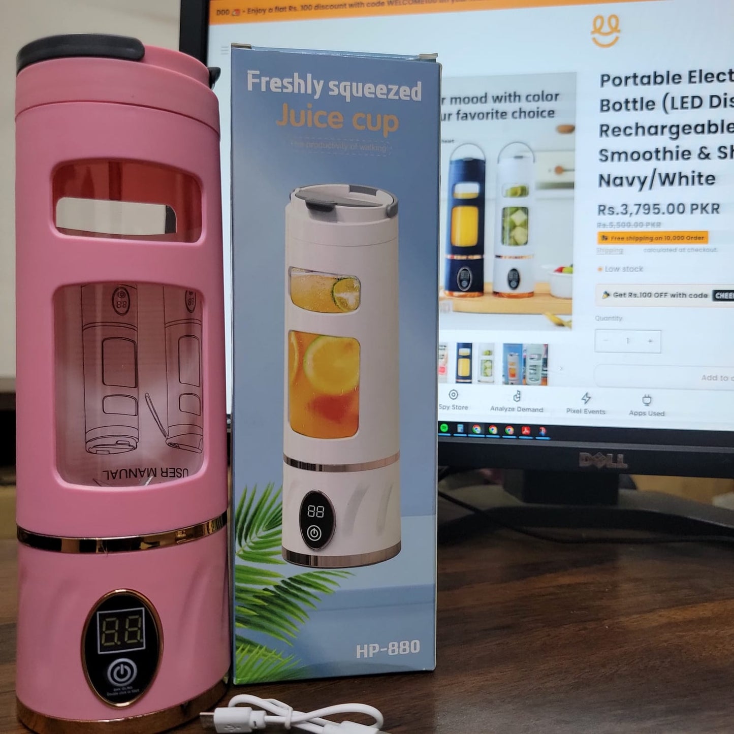 Portable Electric Blender Bottle (LED Display, USB Rechargeable) – Personal Smoothie & Shake Maker – Navy/White