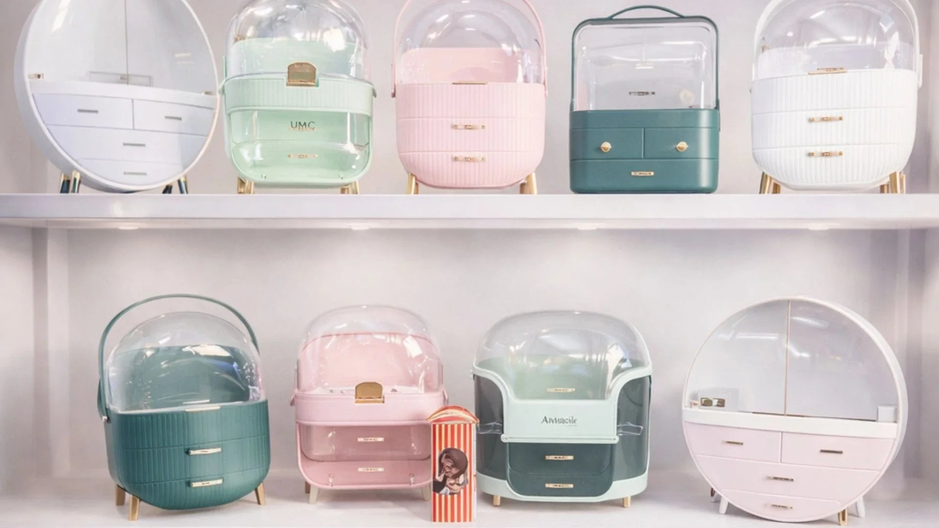 Cosmetic and makeup organizers online in Pakistan