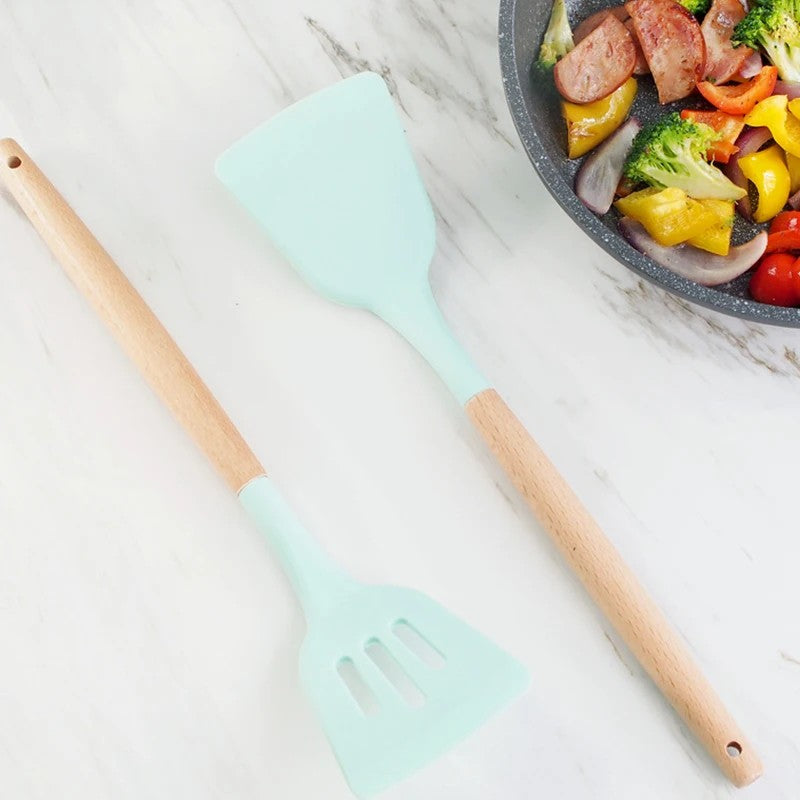 Food Grade Silicone Kitchen Cooking Utensils Practical Cooking Tools Turner Spatula Spoon With Wooden Handle Kitchenware