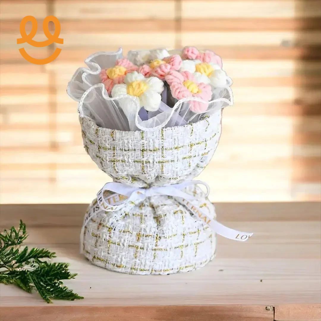 Wool Knitted Bouquet Simulation Puff Flower Classic Style Hand Bouquet Fabric Knitted Flower Bouquet