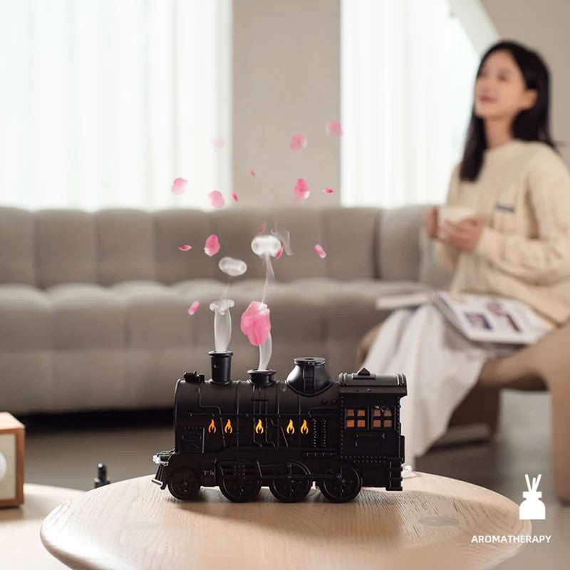 Train Diffuser Essential Oil Diffuser Flame Effect Cool Mist Humidifier Night Light Retro Train-Shaped Aroma Diffuser