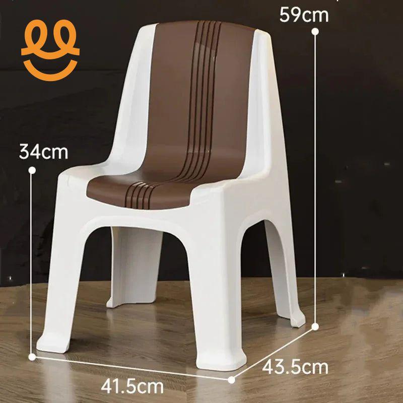 White and brown plastic chair with measurements 59cm height, 41.5cm width, 43.5cm depth, 34cm seat height