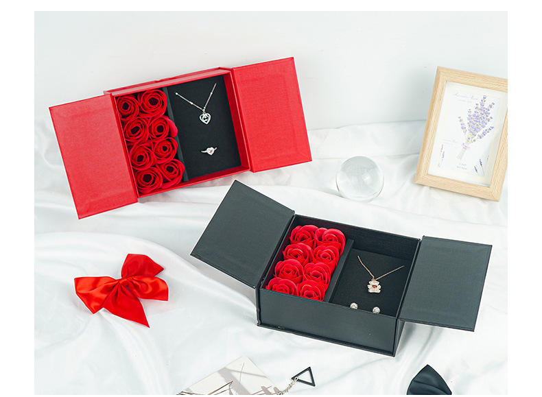 Mini Gifting Box with Flowers – Cute Small Gift Box for Special Moments